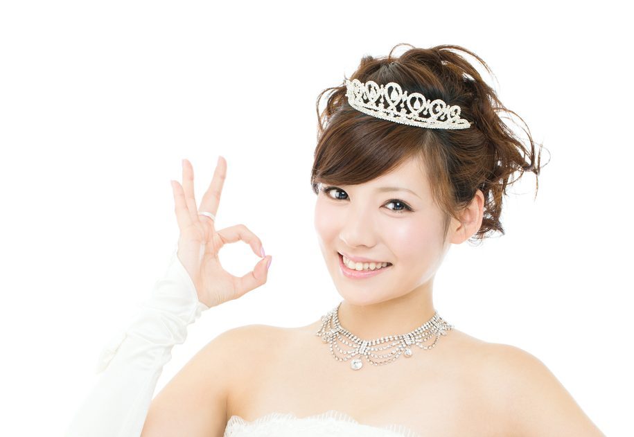 輪郭 服装別で教えます 結婚式花嫁さんのミディアムヘアアレンジ